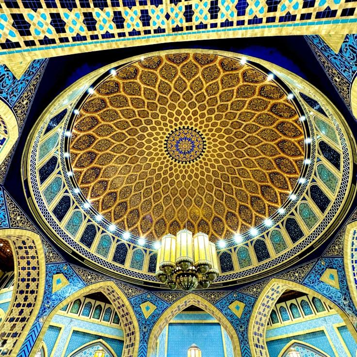 Family-friendly shopping and daily life in Portugal